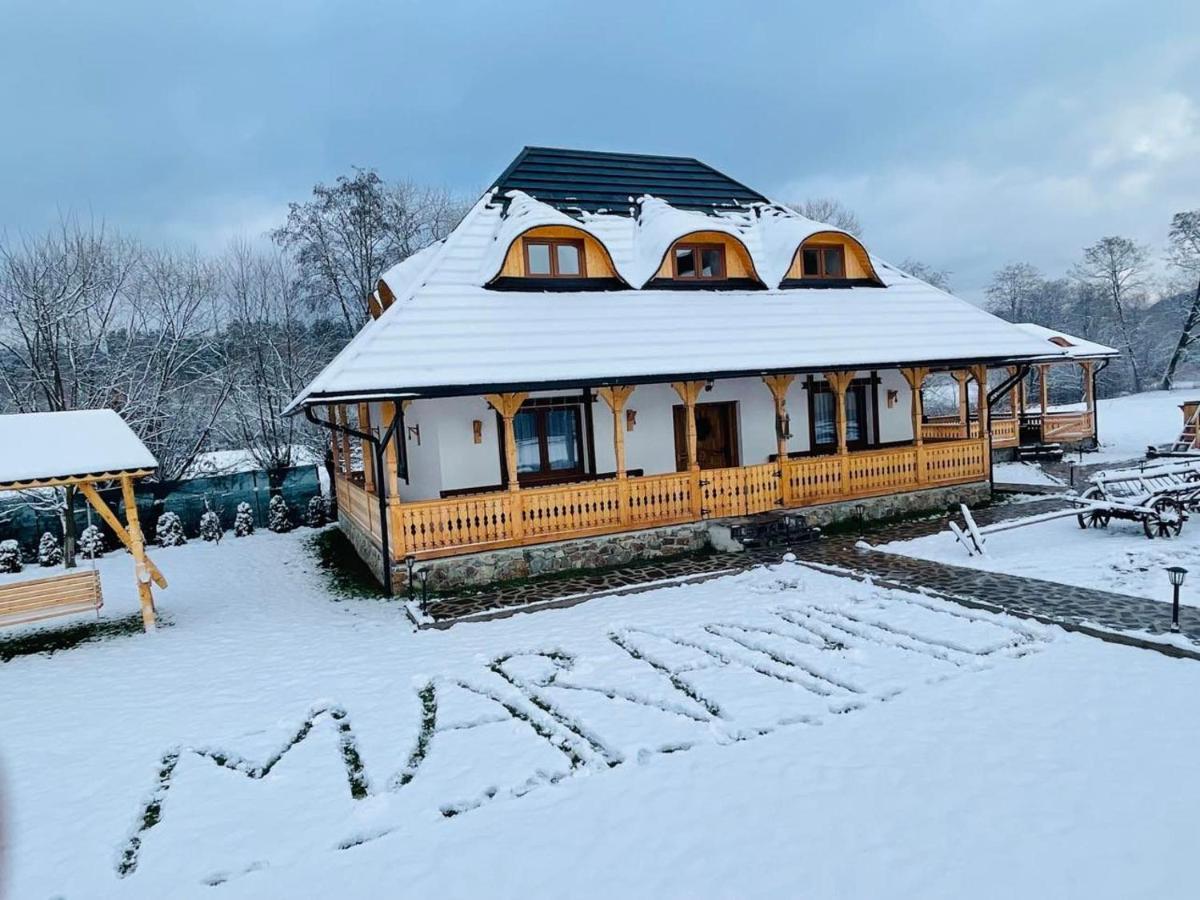 Hotel Casa Morosanului Vişeu de Sus Exteriér fotografie